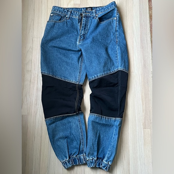 Urban Outfitters Jeans, US size 27 - Picture 3 of 4